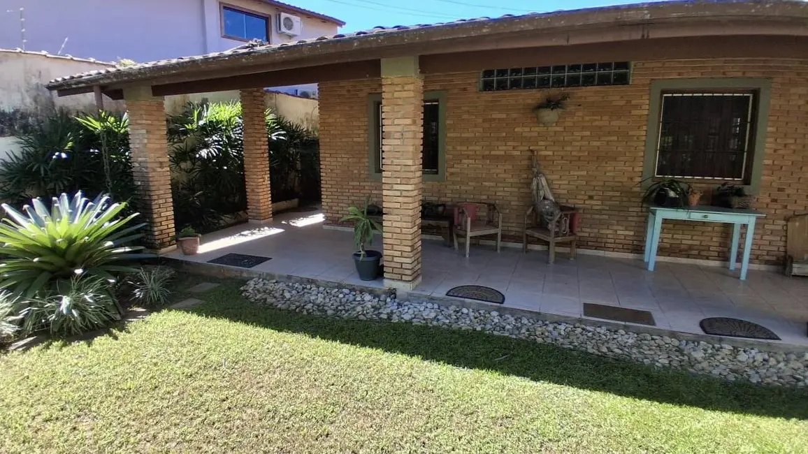 Casa com 3 quartos à venda, 324m2 em Ubatuba - SP - imagem 7 Foto 7 de Casa com 3 quartos à venda, 324m2 em Ubatuba - SP