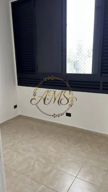Apartamento com 21 quartos para alugar, 70m2 em Gonzaga, Santos - SP - imagem 4 Foto 4 de Apartamento com 21 quartos para alugar, 70m2 em Gonzaga, Santos - SP