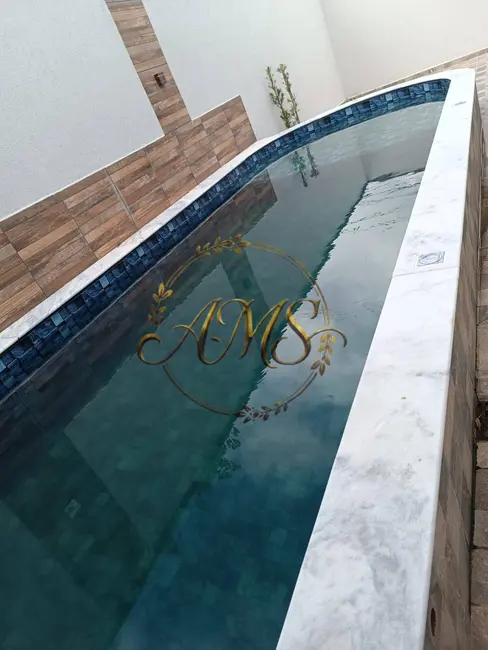 Foto 5 de Casa com 3 quartos à venda, 65m2 em Itanhaem - SP