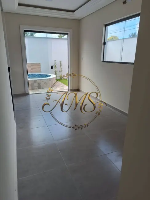 Foto 6 de Casa com 3 quartos à venda, 65m2 em Itanhaem - SP