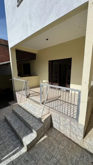 Casa com 3 quartos à venda e para alugar, 120m2 em Itapuã, Salvador - BA - imagem 4 Foto 4 de Casa com 3 quartos à venda e para alugar, 120m2 em Itapuã, Salvador - BA