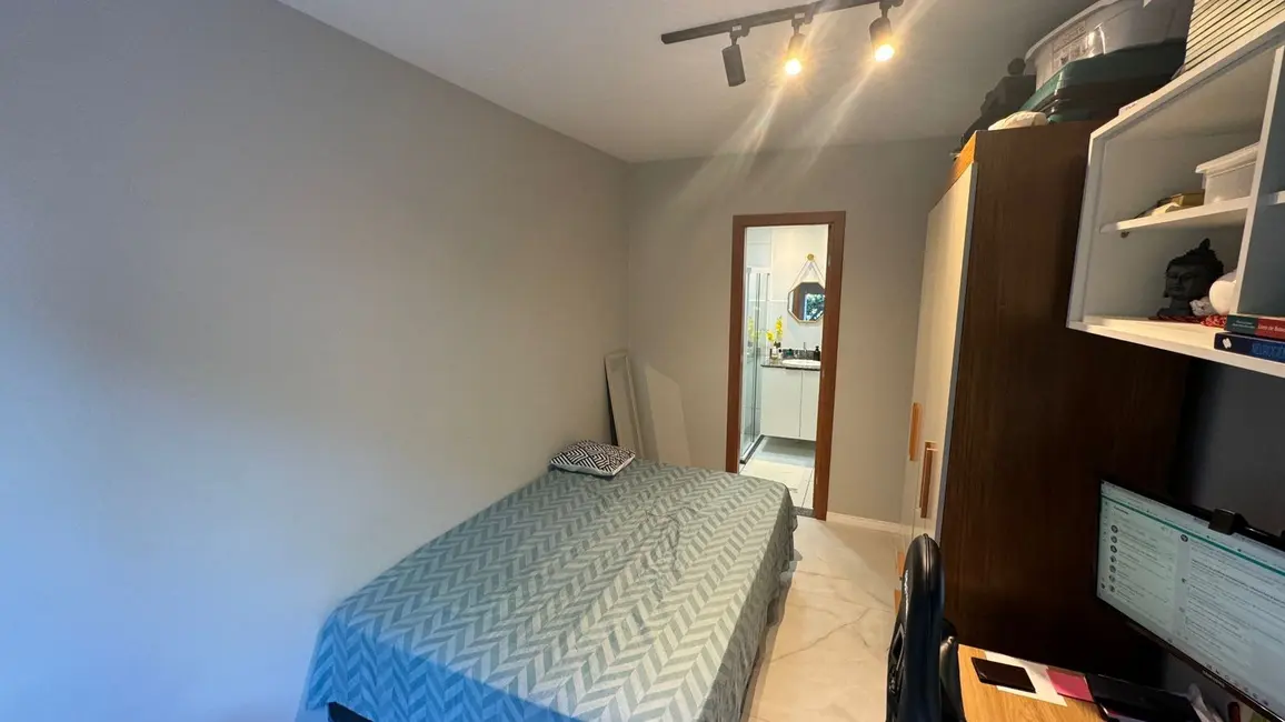 Foto 1 de Apartamento com 2 quartos à venda, 57m2 em Itapuã, Salvador - BA