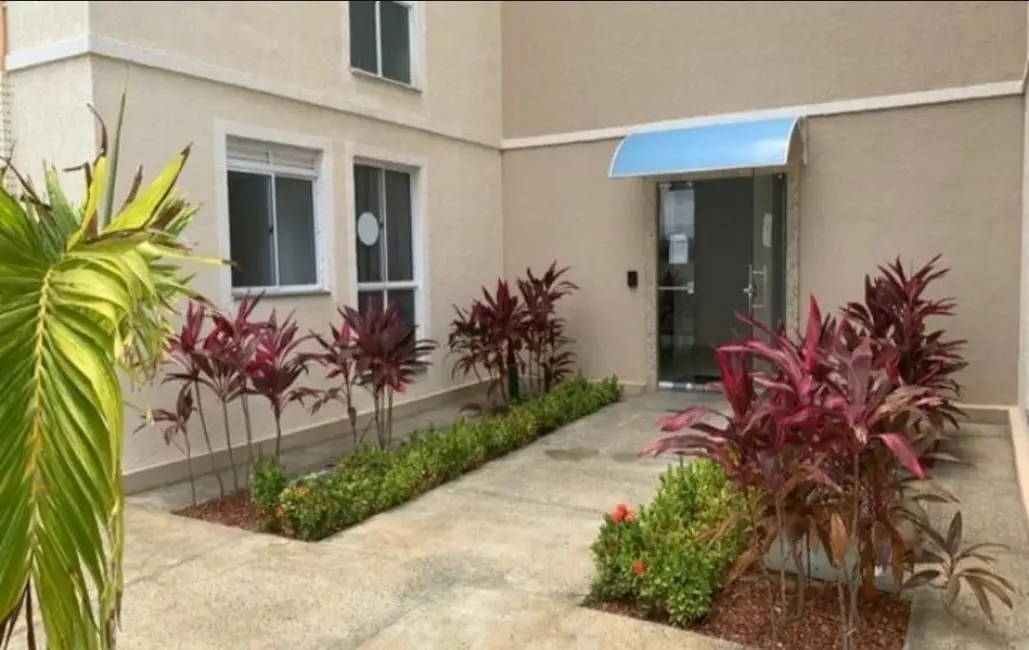 Foto 2 de Apartamento com 2 quartos à venda, 49m2 em Camacari - BA