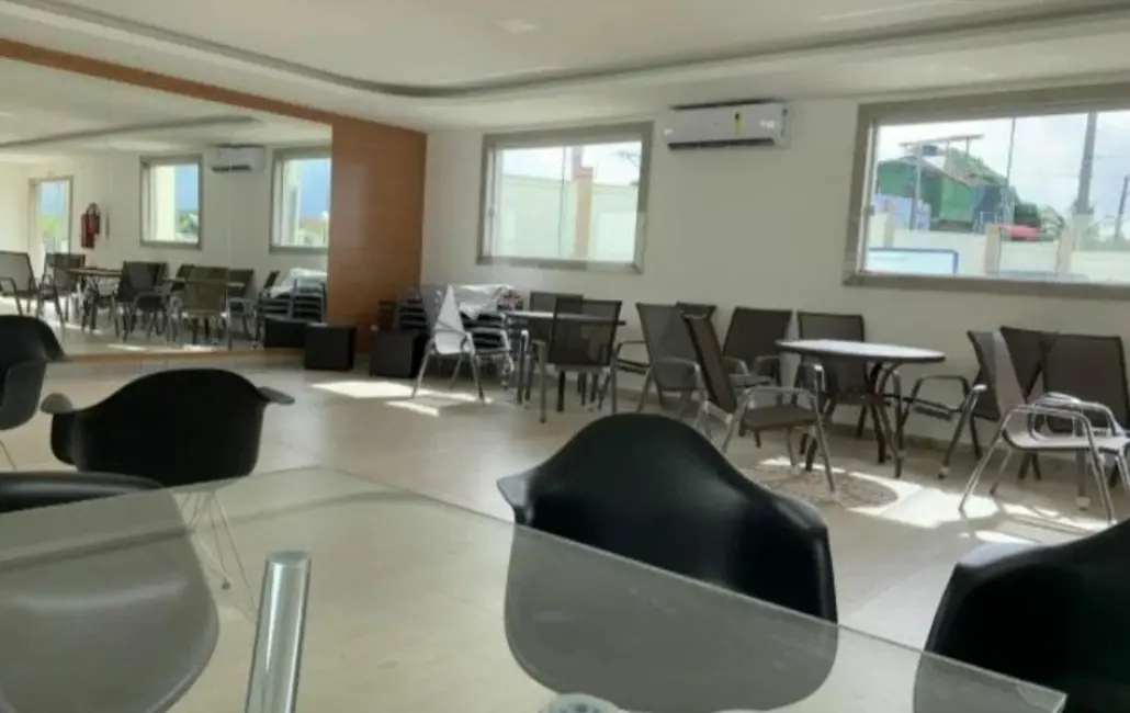 Foto 3 de Apartamento com 2 quartos à venda, 49m2 em Camacari - BA