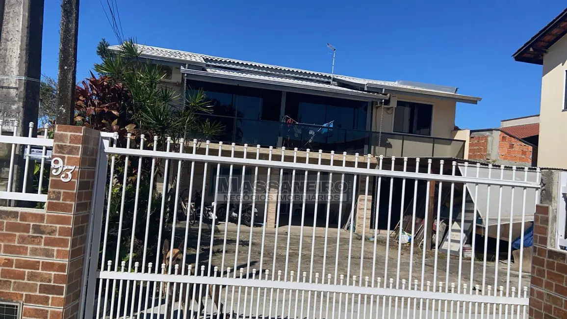 Foto 1 de Casa com 4 quartos à venda, 276m2 em Centro, Balneario Barra Do Sul - SC