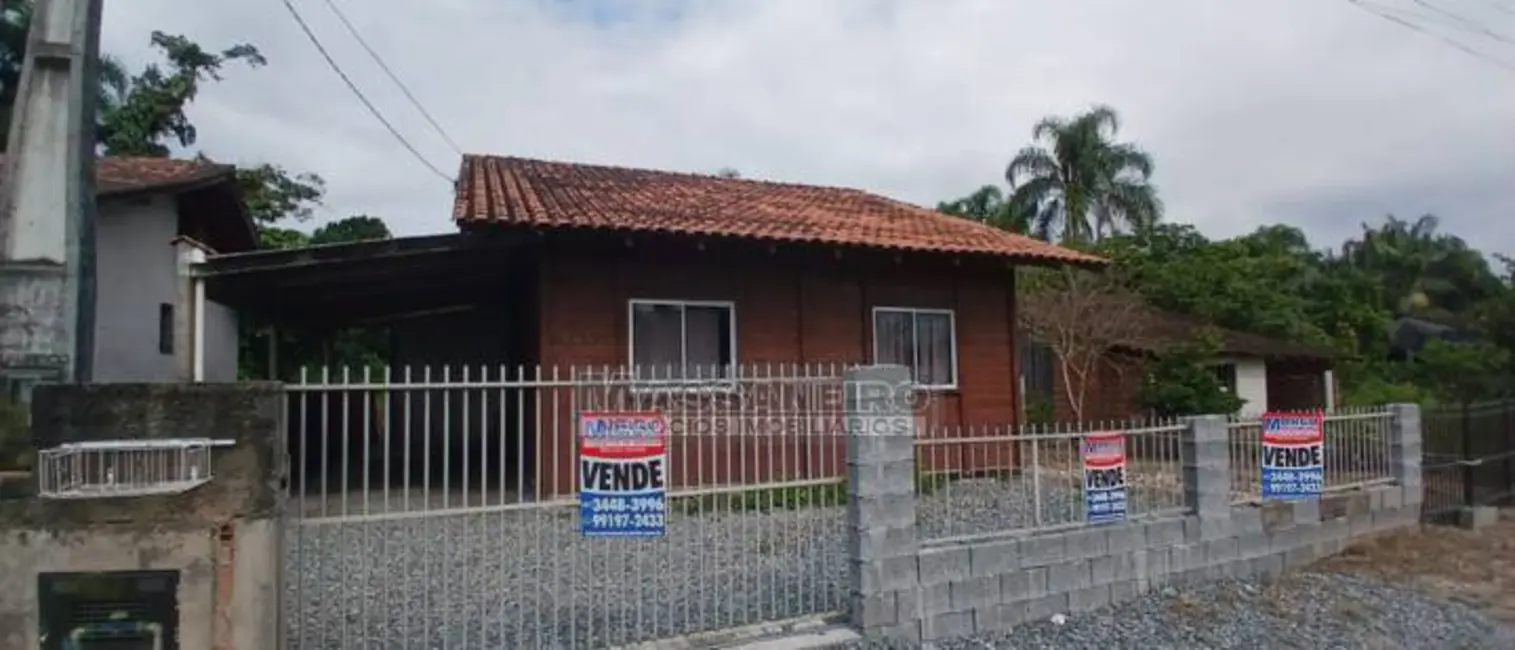Foto 3 de Casa com 3 quartos à venda, 50m2 em Balneario Barra Do Sul - SC