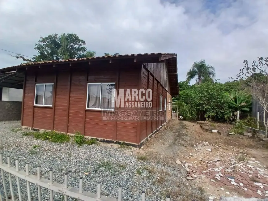 Foto 4 de Casa com 3 quartos à venda, 50m2 em Balneario Barra Do Sul - SC