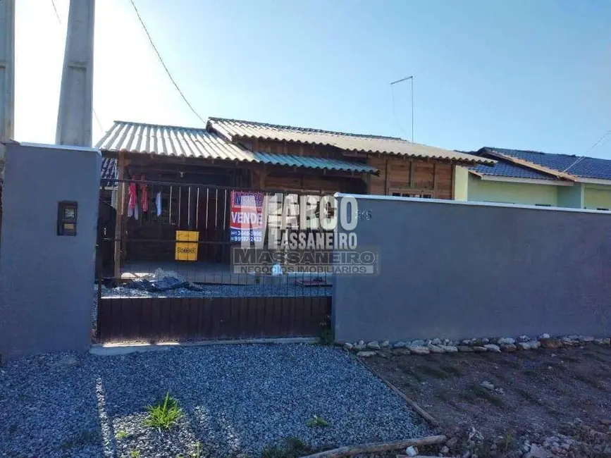 Foto 1 de Casa com 2 quartos à venda, 240m2 em Araquari - SC