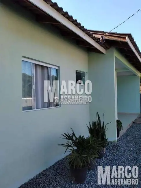 Casa com 2 quartos à venda, 240m2 em Araquari - SC - imagem 6 Foto 6 de Casa com 2 quartos à venda, 240m2 em Araquari - SC