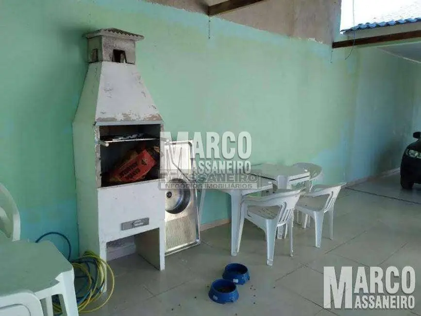 Casa com 2 quartos à venda, 240m2 em Araquari - SC - imagem 5 Foto 5 de Casa com 2 quartos à venda, 240m2 em Araquari - SC