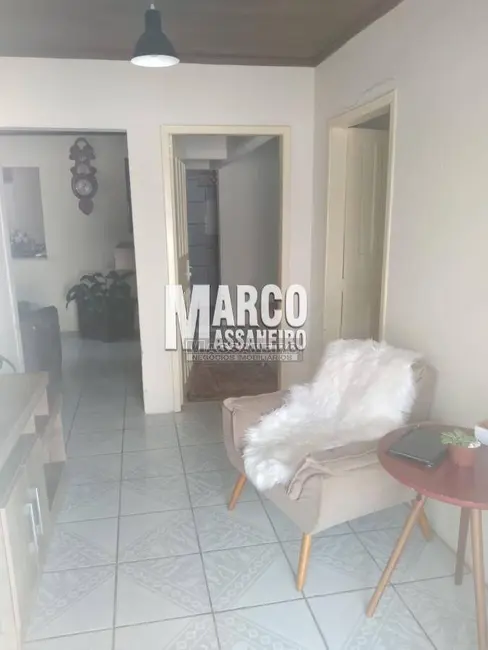 Casa com 4 quartos à venda, 240m2 em Balneario Barra Do Sul - SC - imagem 4 Foto 4 de Casa com 4 quartos à venda, 240m2 em Balneario Barra Do Sul - SC