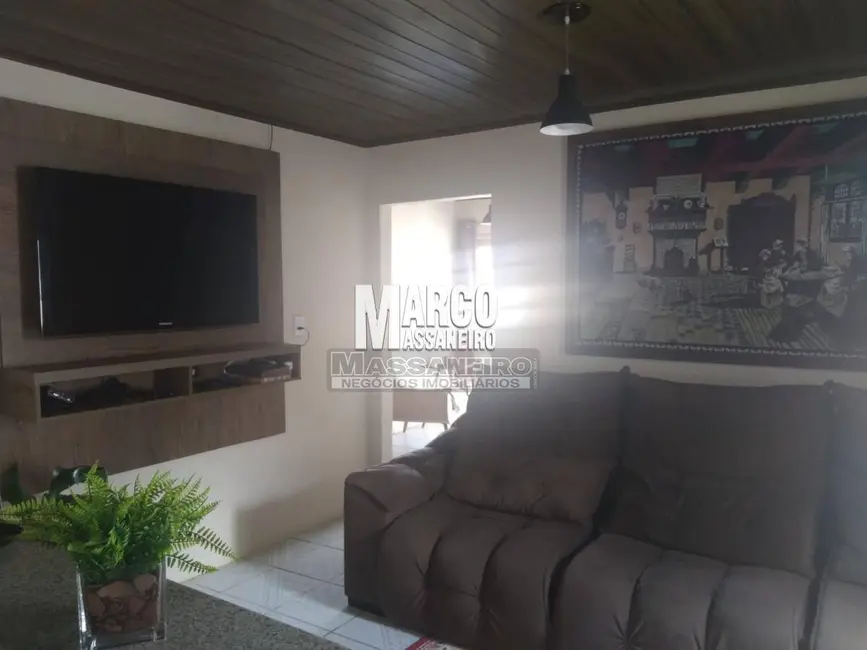 Casa com 4 quartos à venda, 240m2 em Balneario Barra Do Sul - SC - imagem 8 Foto 8 de Casa com 4 quartos à venda, 240m2 em Balneario Barra Do Sul - SC