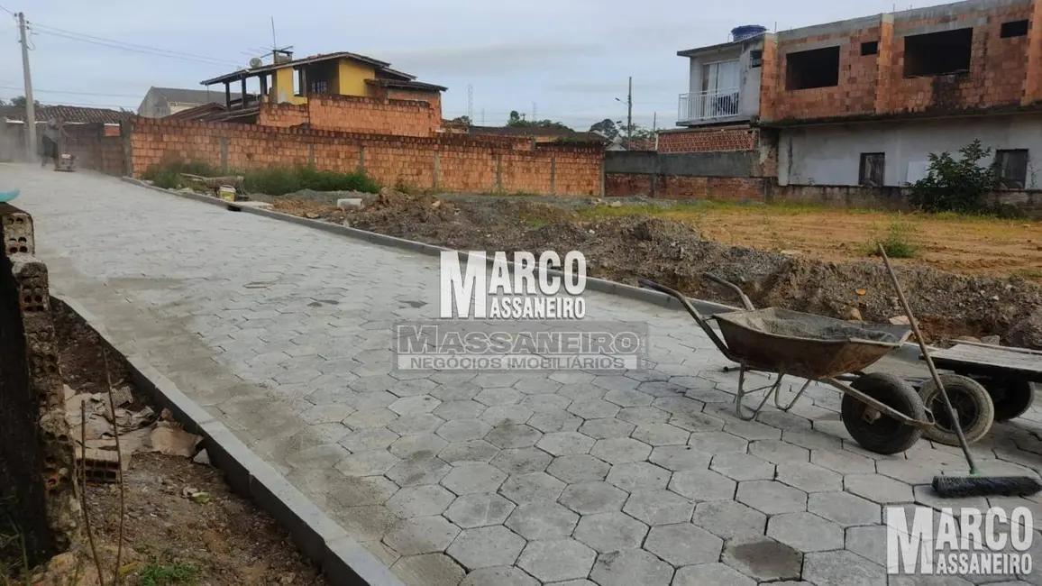 Foto 4 de Terreno / Lote à venda, 540m2 em Centro, Araquari - SC