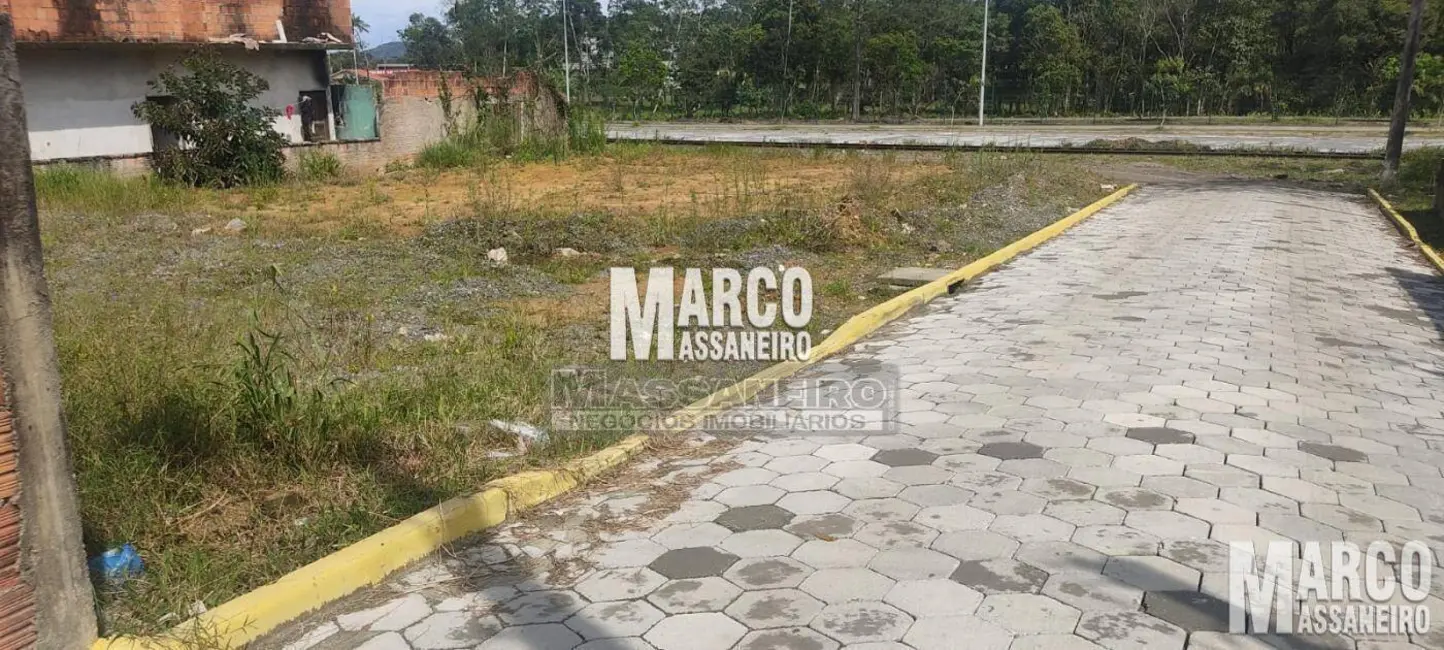 Foto 6 de Terreno / Lote à venda, 540m2 em Centro, Araquari - SC