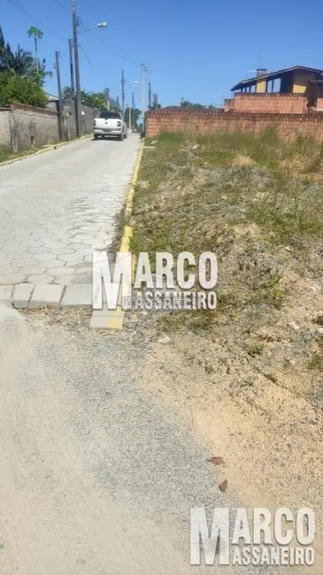 Foto 9 de Terreno / Lote à venda, 540m2 em Centro, Araquari - SC