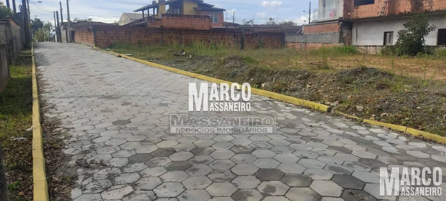 Foto 7 de Terreno / Lote à venda, 540m2 em Centro, Araquari - SC