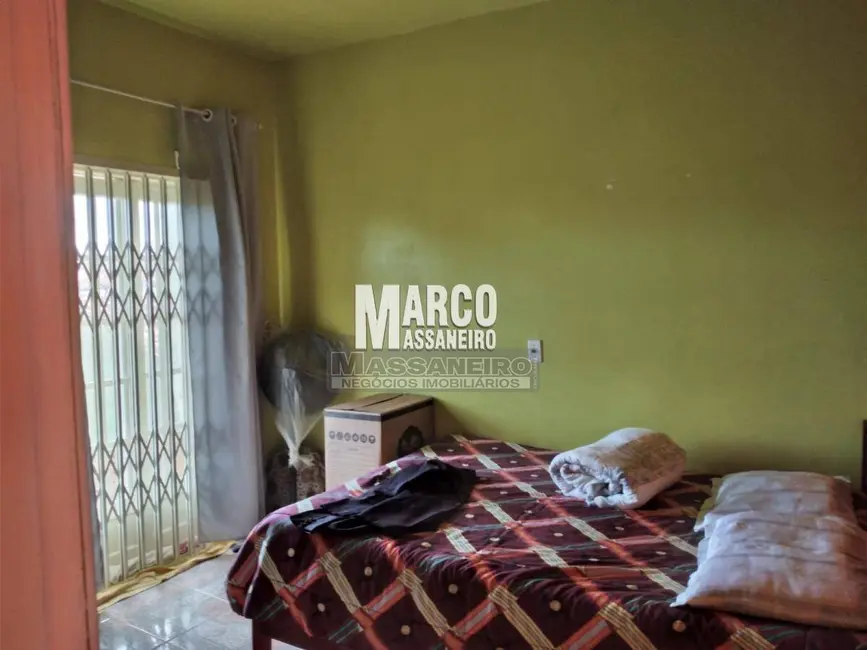 Casa com 6 quartos à venda, 286m2 em Centro, Balneario Barra Do Sul - SC - imagem 4 Foto 4 de Casa com 6 quartos à venda, 286m2 em Centro, Balneario Barra Do Sul - SC