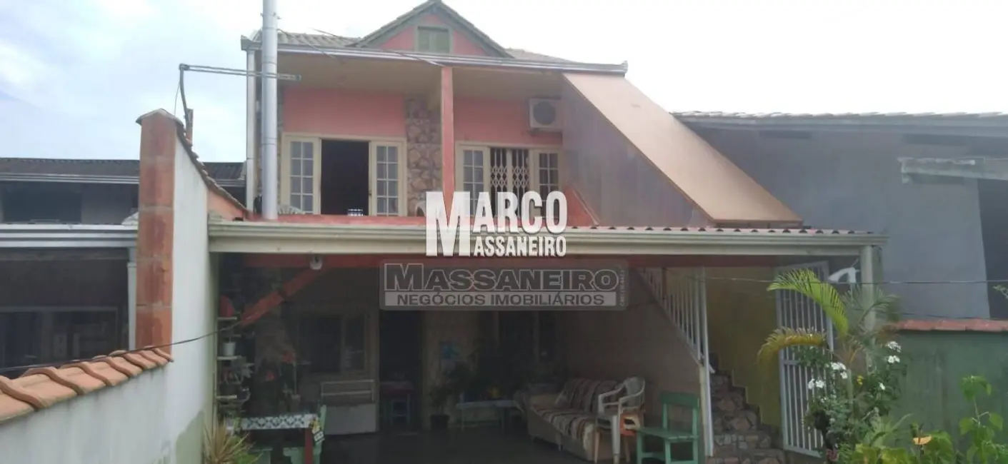 Casa com 6 quartos à venda, 286m2 em Centro, Balneario Barra Do Sul - SC - imagem 3 Foto 3 de Casa com 6 quartos à venda, 286m2 em Centro, Balneario Barra Do Sul - SC