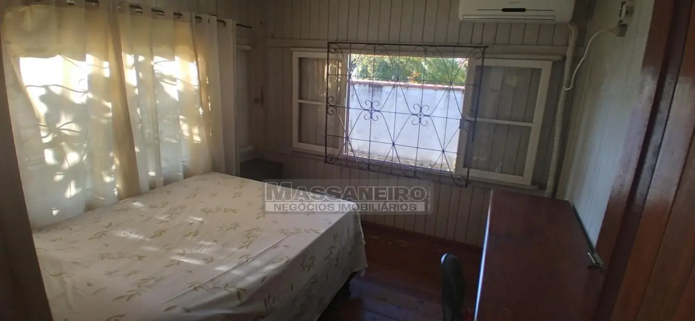 Casa com 4 quartos à venda, 383m2 em Balneario Barra Do Sul - SC - imagem 6 Foto 6 de Casa com 4 quartos à venda, 383m2 em Balneario Barra Do Sul - SC