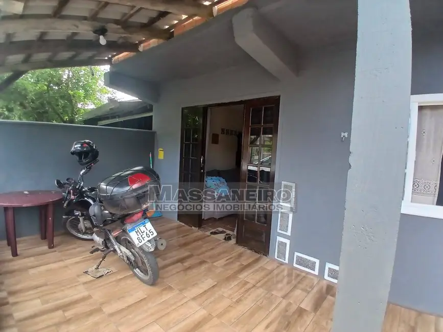 Foto 3 de Casa com 3 quartos à venda, 49m2 em Centro, Balneario Barra Do Sul - SC