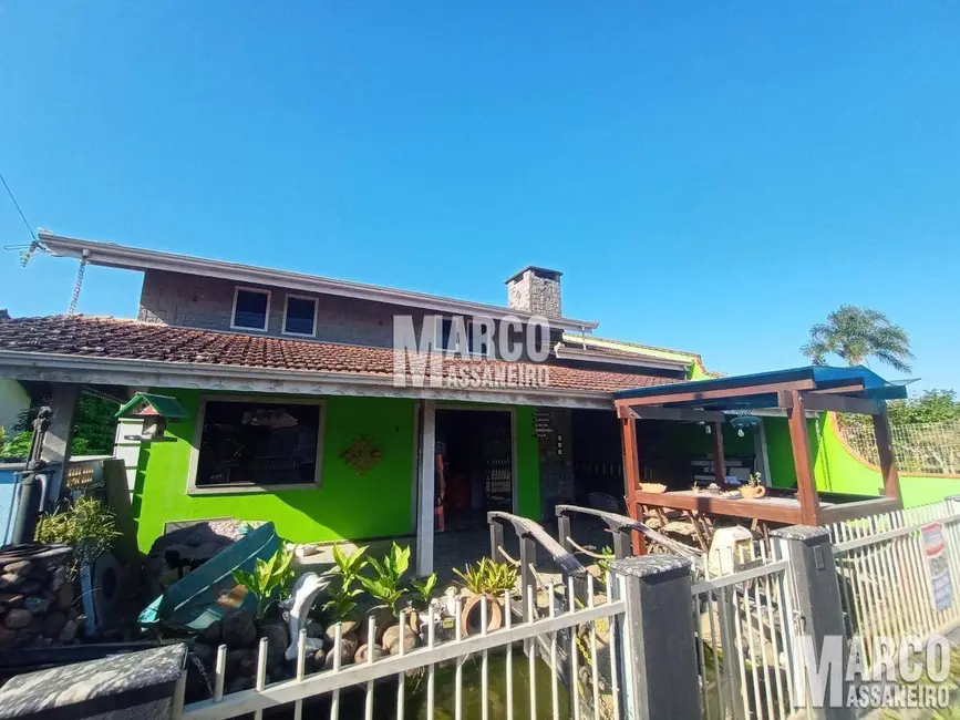 Foto 9 de Casa com 3 quartos à venda, 287m2 em Centro, Balneario Barra Do Sul - SC