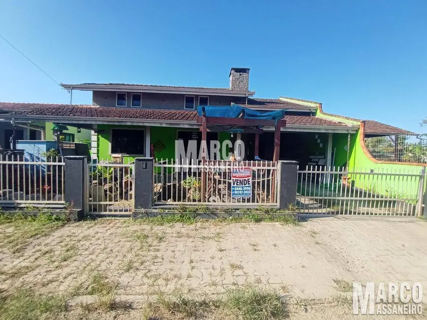 Foto 1 de Casa com 3 quartos à venda, 287m2 em Centro, Balneario Barra Do Sul - SC