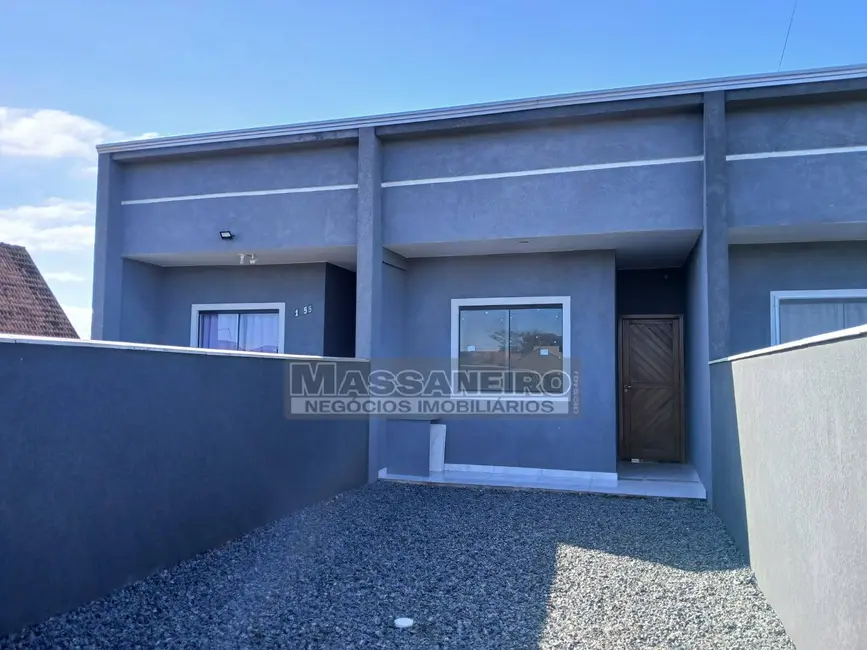 Foto 1 de Casa com 2 quartos à venda, 132m2 em Balneario Barra Do Sul - SC