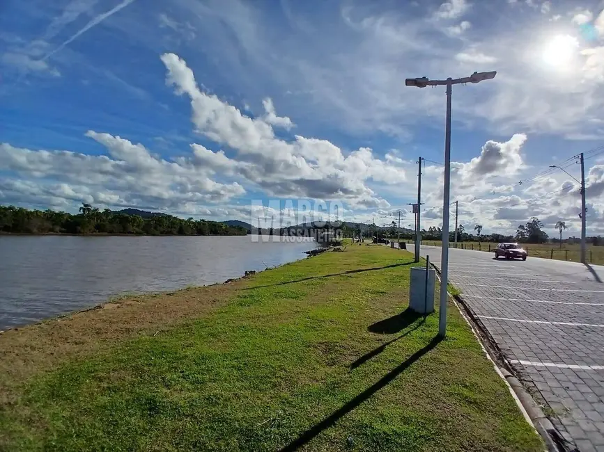 Foto 7 de Terreno / Lote à venda, 240m2 em Araquari - SC
