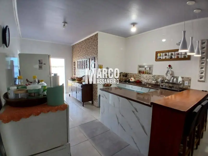 Foto 9 de Casa com 2 quartos à venda, 189m2 em Balneario Barra Do Sul - SC