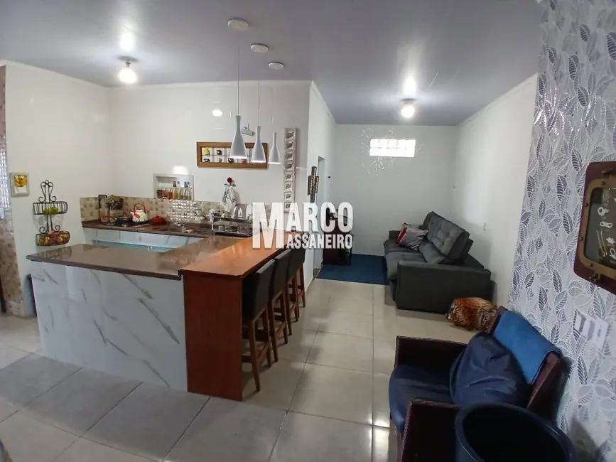 Foto 5 de Casa com 2 quartos à venda, 189m2 em Balneario Barra Do Sul - SC