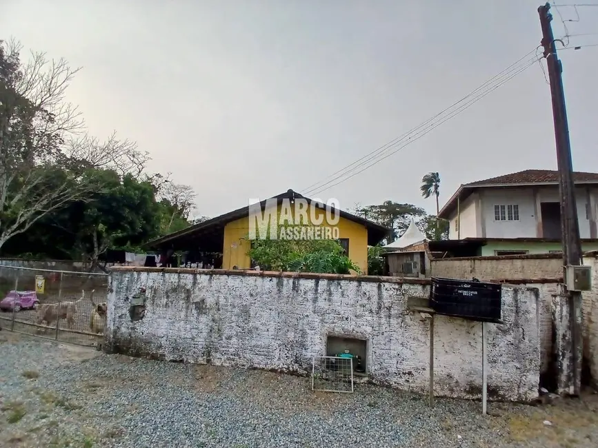 Casa com 2 quartos à venda, 445m2 em Balneario Barra Do Sul - SC - imagem 3 Foto 3 de Casa com 2 quartos à venda, 445m2 em Balneario Barra Do Sul - SC