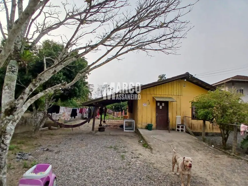 Casa com 2 quartos à venda, 445m2 em Balneario Barra Do Sul - SC - imagem 5 Foto 5 de Casa com 2 quartos à venda, 445m2 em Balneario Barra Do Sul - SC