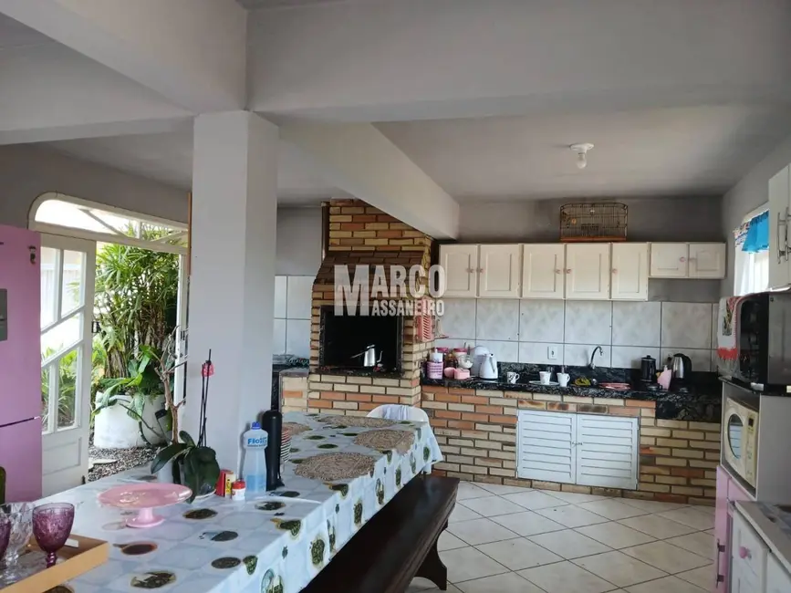 Foto 7 de Casa com 3 quartos à venda, 360m2 em Balneario Barra Do Sul - SC
