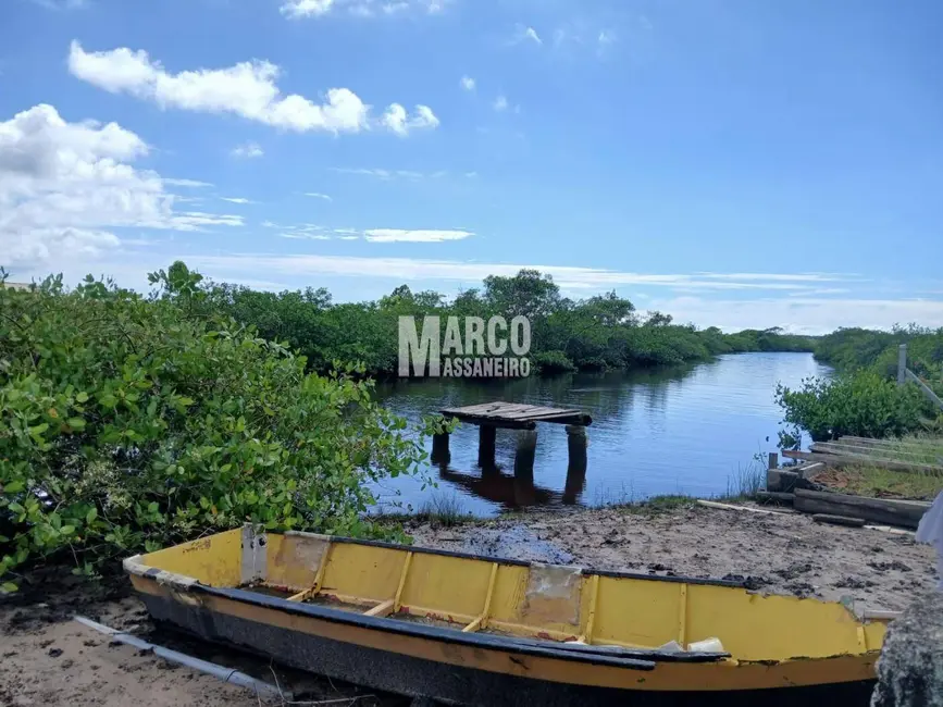 Foto 4 de Casa com 3 quartos à venda, 360m2 em Balneario Barra Do Sul - SC