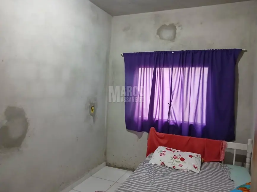 Casa com 6 quartos à venda, 288m2 em Centro, Balneario Barra Do Sul - SC - imagem 8 Foto 8 de Casa com 6 quartos à venda, 288m2 em Centro, Balneario Barra Do Sul - SC