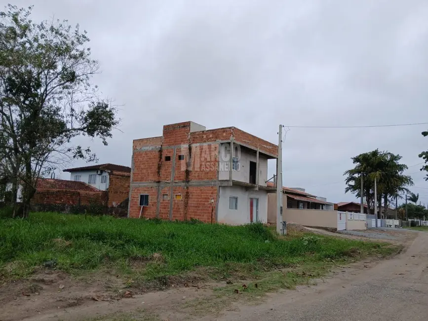 Casa com 6 quartos à venda, 288m2 em Centro, Balneario Barra Do Sul - SC - imagem 3 Foto 3 de Casa com 6 quartos à venda, 288m2 em Centro, Balneario Barra Do Sul - SC