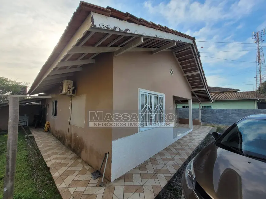 Casa com 3 quartos à venda, 378m2 em Centro, Balneario Barra Do Sul - SC - imagem 4 Foto 4 de Casa com 3 quartos à venda, 378m2 em Centro, Balneario Barra Do Sul - SC