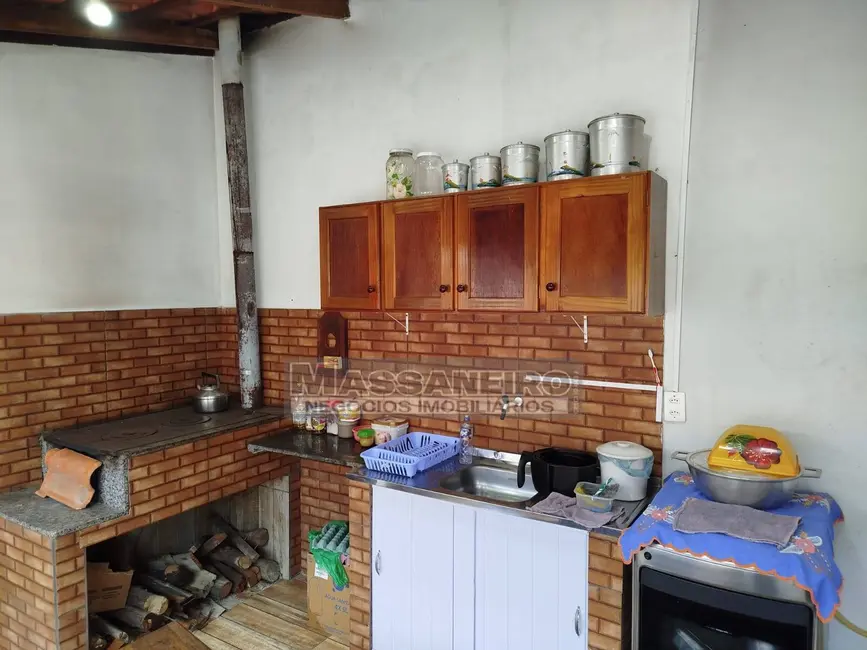 Foto 3 de Casa com 3 quartos à venda, 275m2 em Balneario Barra Do Sul - SC