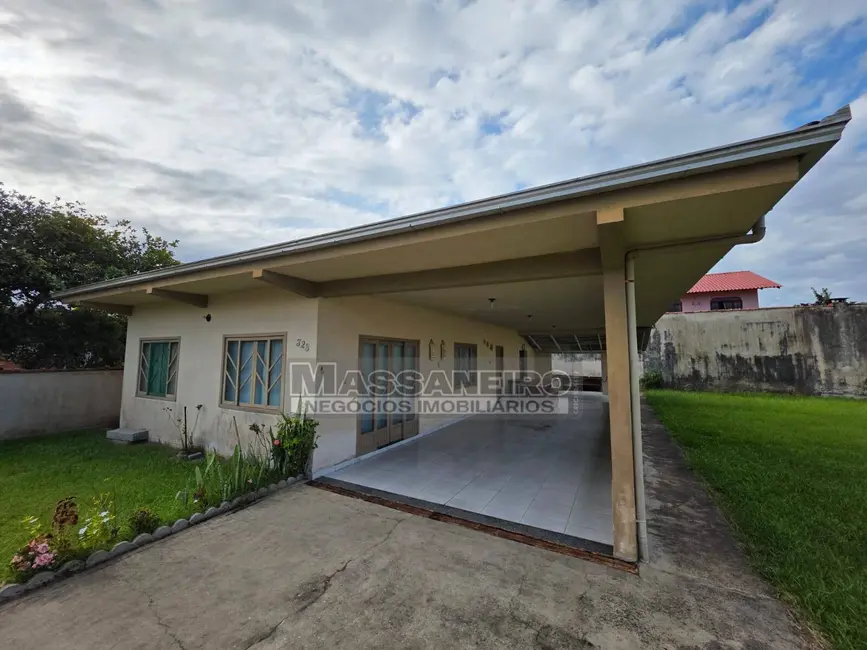 Foto 1 de Casa com 3 quartos à venda, 600m2 em Balneario Barra Do Sul - SC