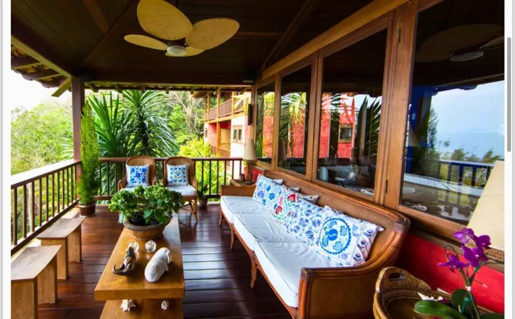 Casa com 2 quartos à venda, 670m2 em Sao Sebastiao - SP - imagem 3 Foto 3 de Casa com 2 quartos à venda, 670m2 em Sao Sebastiao - SP