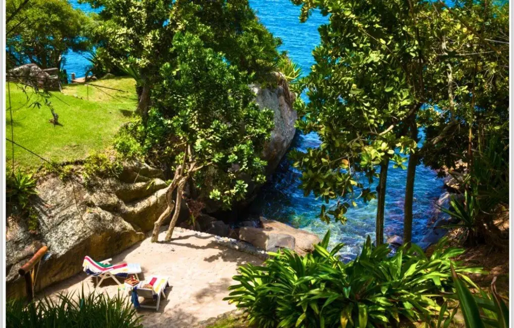 Casa com 2 quartos à venda, 670m2 em Sao Sebastiao - SP - imagem 4 Foto 4 de Casa com 2 quartos à venda, 670m2 em Sao Sebastiao - SP