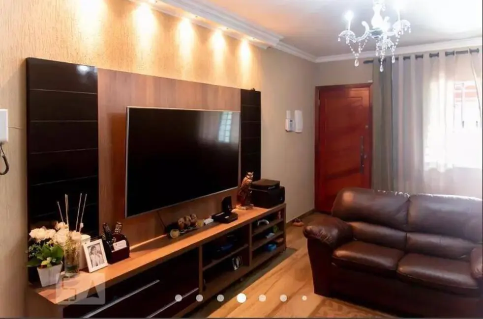 Sobrado com 3 quartos à venda, 152m2 em Jardim Brasília (Zona Leste), São Paulo - SP - imagem 6 Foto 6 de Sobrado com 3 quartos à venda, 152m2 em Jardim Brasília (Zona Leste), São Paulo - SP