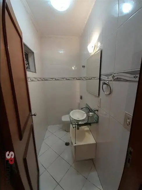 Foto 4 de Sobrado com 3 quartos para alugar, 262m2 em Vila Aparecida, São Paulo - SP