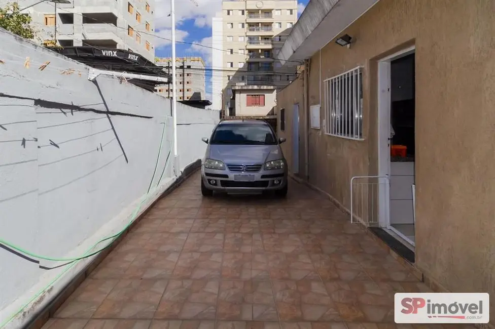 Foto 2 de Casa com 2 quartos à venda, 176m2 em Vila Tolstoi, São Paulo - SP