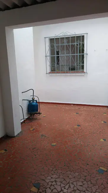 Foto 9 de Sobrado com 4 quartos para alugar, 248m2 em Vila Bertioga, São Paulo - SP