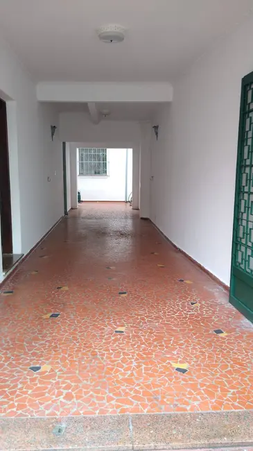 Foto 6 de Sobrado com 4 quartos para alugar, 248m2 em Vila Bertioga, São Paulo - SP