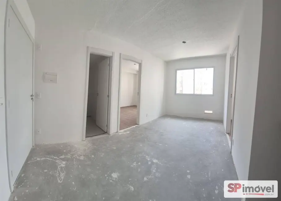 Foto 9 de Apartamento com 2 quartos à venda, 34m2 em Guaianazes, São Paulo - SP