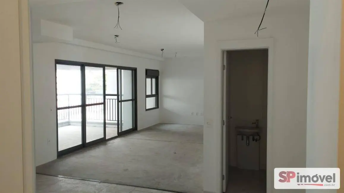 Apartamento com 3 quartos para alugar, 130m2 em Mooca, São Paulo - SP - imagem 3 Foto 3 de Apartamento com 3 quartos para alugar, 130m2 em Mooca, São Paulo - SP