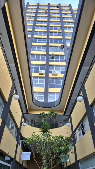 Sala Comercial à venda, 30m2 em Santo Amaro, São Paulo - SP - imagem 3 Foto 3 de Sala Comercial à venda, 30m2 em Santo Amaro, São Paulo - SP