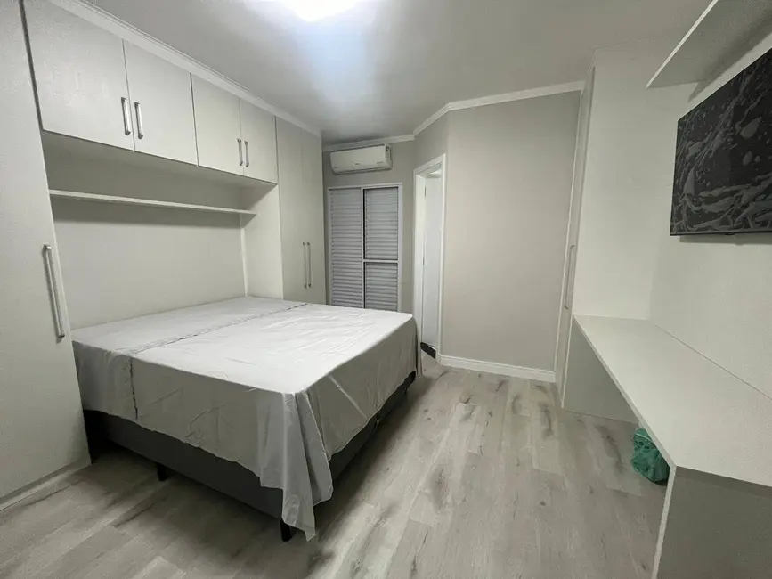 Sobrado com 3 quartos à venda, 120m2 em Vila Carrão, São Paulo - SP - imagem 7 Foto 7 de Sobrado com 3 quartos à venda, 120m2 em Vila Carrão, São Paulo - SP